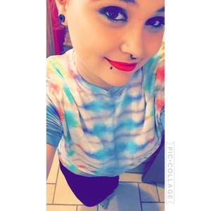 Meet your Posher, Bethany